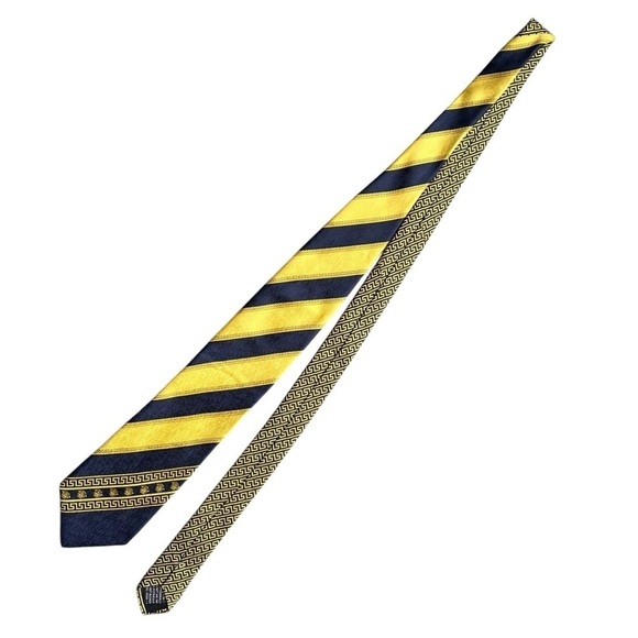 GIANNI VERSACE 90s Vintage Metallic Baroque Silk Stripe Tie Made in Italy - Picture 2 of 7